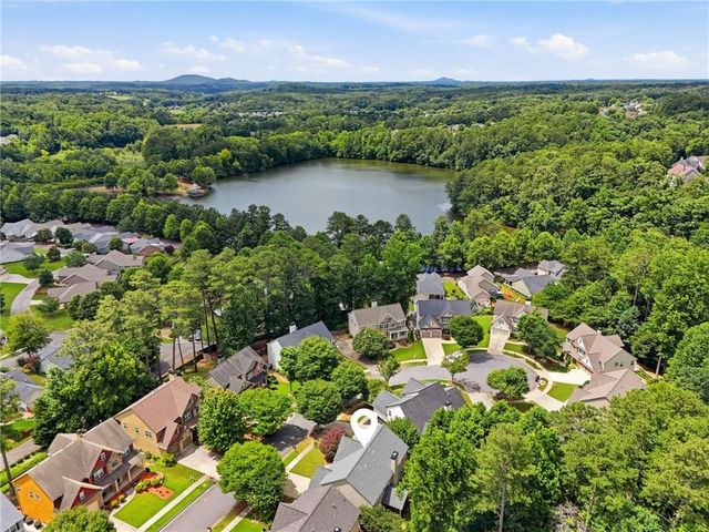 810 Whiteoak Terrace, Canton, GA 30115