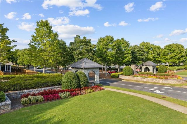 810 Whiteoak Terrace, Canton, GA 30115