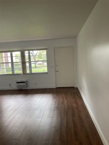 151 SW 135th Terrace 108T, Pembroke Pines, FL 33027