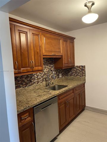 151 SW 135th Terrace 108T, Pembroke Pines, FL 33027