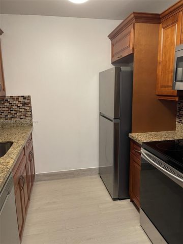 151 SW 135th Terrace 108T, Pembroke Pines, FL 33027