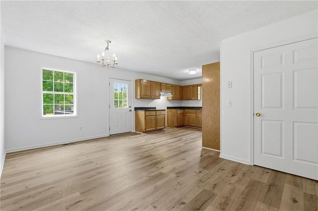859 Buck Boulevard SE, Calhoun, GA 30701