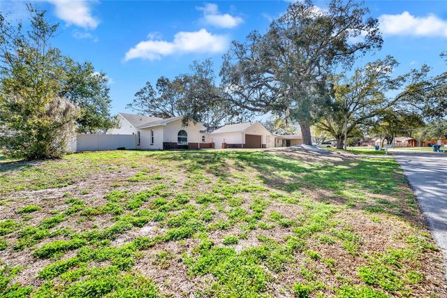 2272 ANCHO AVENUE, Spring Hill, FL 34608