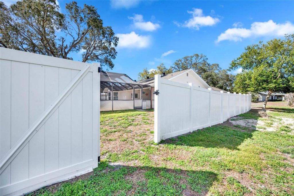 Image 41 of property listing at 2272 ANCHO AVENUE, Spring Hill, FL 34608