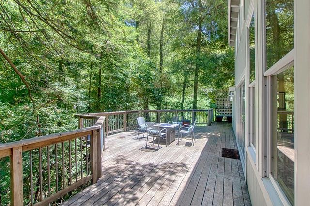 1004 Laurel Avenue, Felton, CA 95018