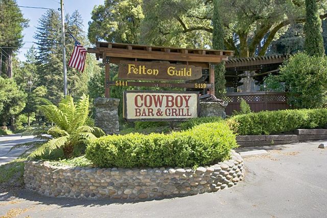 1004 Laurel Avenue, Felton, CA 95018