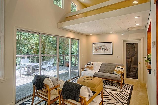 1004 Laurel Avenue, Felton, CA 95018