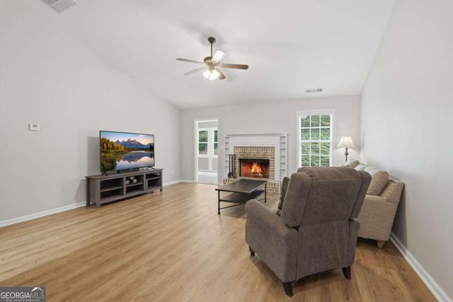 185 Nashport Lane, Dawsonville, GA 30534