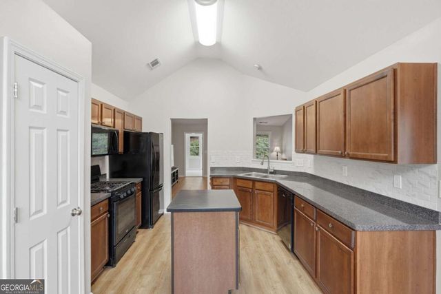 185 Nashport Lane, Dawsonville, GA 30534