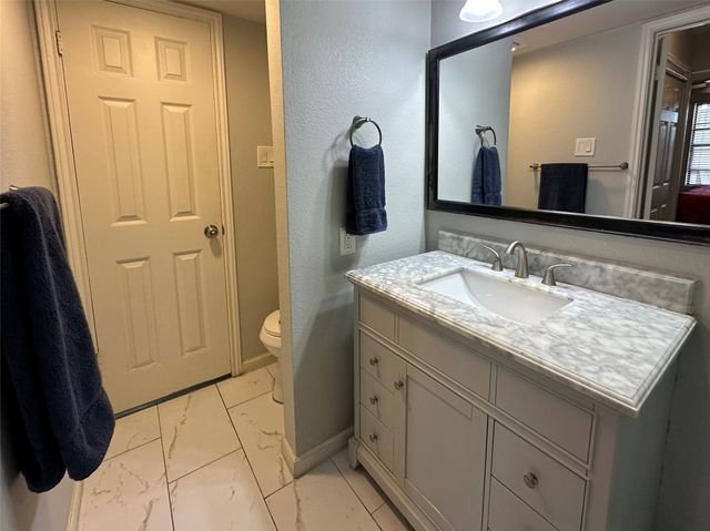 6108 Abrams Road 414, Dallas, TX 75231