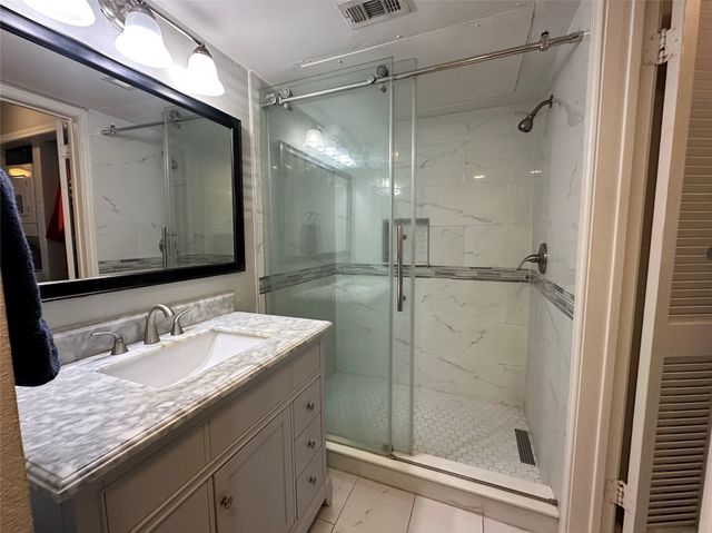 6108 Abrams Road 414, Dallas, TX 75231