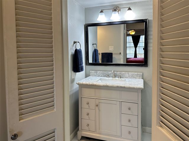 6108 Abrams Road 414, Dallas, TX 75231