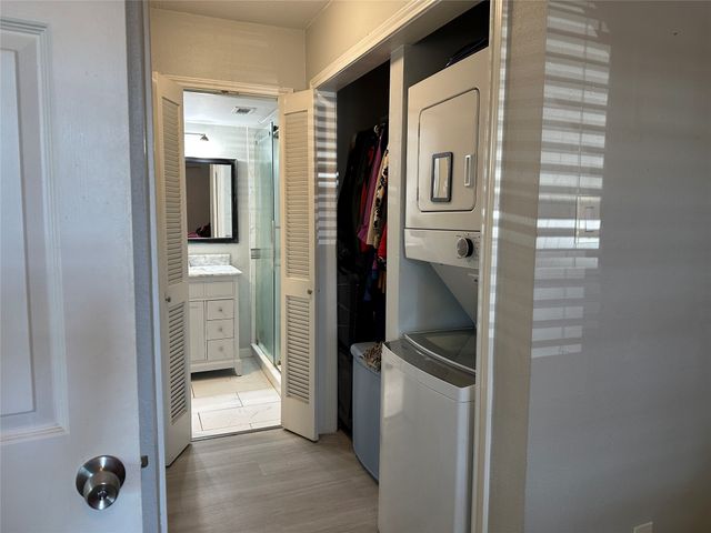 6108 Abrams Road 414, Dallas, TX 75231