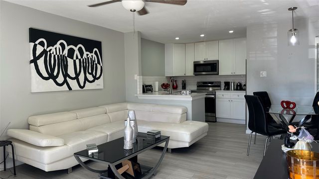 6108 Abrams Road 414, Dallas, TX 75231