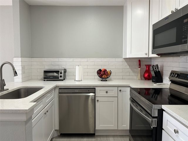 6108 Abrams Road 414, Dallas, TX 75231