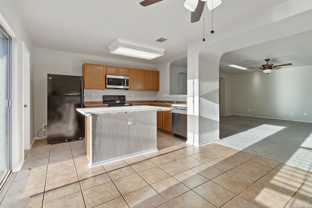 165 Corral Fence, Cibolo, TX 78108