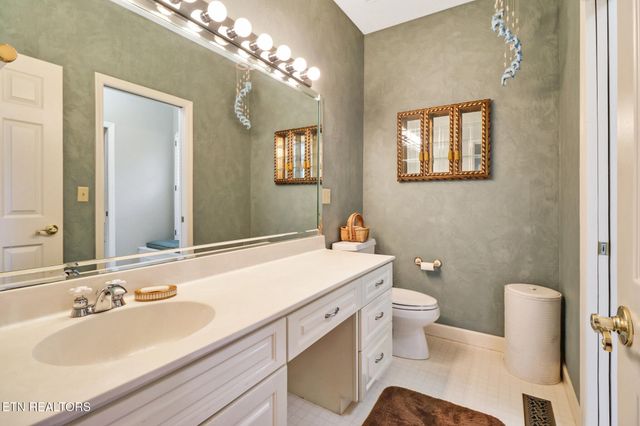 111 Charity Lane, Jamestown, TN 38556
