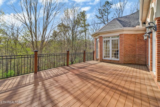 111 Charity Lane, Jamestown, TN 38556