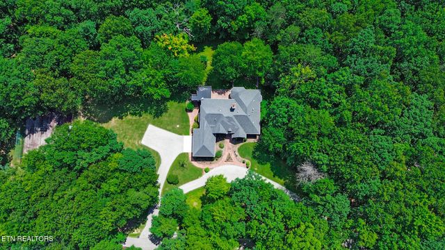 111 Charity Lane, Jamestown, TN 38556
