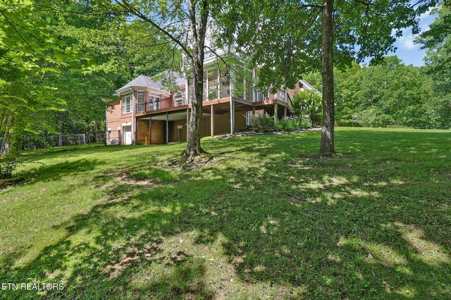 111 Charity Lane, Jamestown, TN 38556