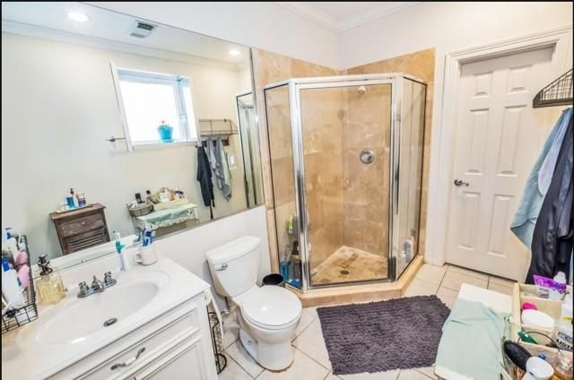 3011 Houston Avenue, Houston, TX 77009