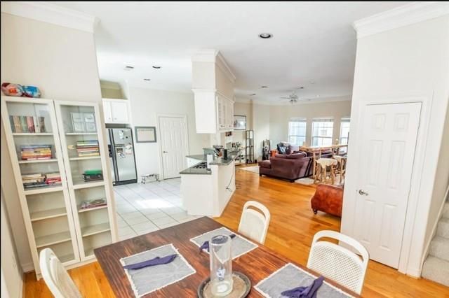 3011 Houston Avenue, Houston, TX 77009