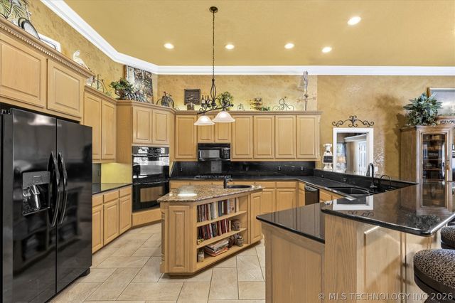 321 Kirsey Road, Calera, OK 74730