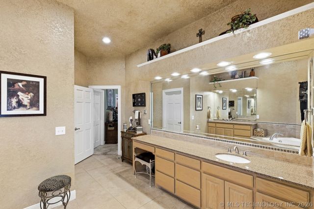 321 Kirsey Road, Calera, OK 74730
