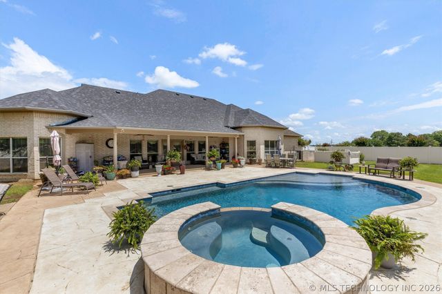 321 Kirsey Road, Calera, OK 74730