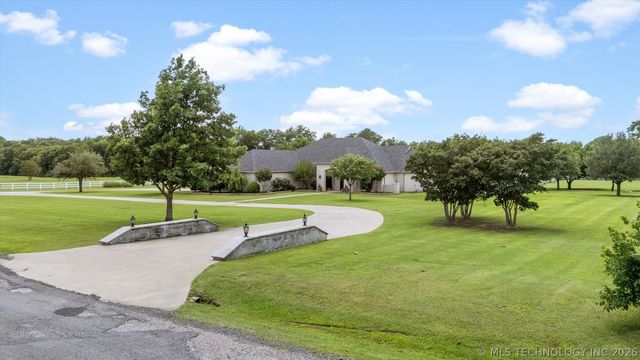 321 Kirsey Road, Calera, OK 74730
