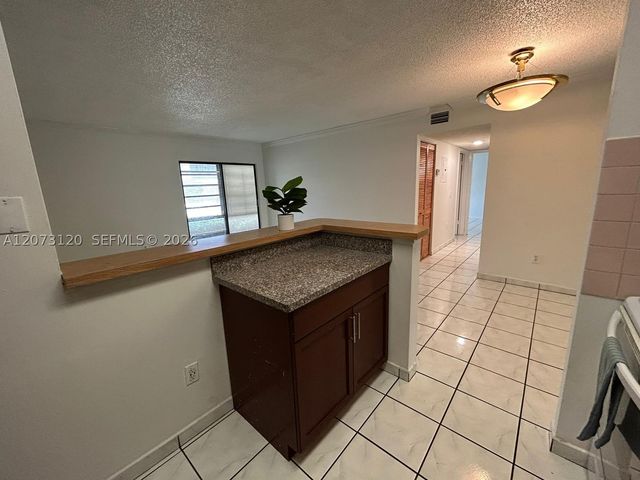 9729 Hammocks Blvd 105E, Miami, FL 33196