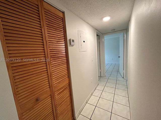 9729 Hammocks Blvd 105E, Miami, FL 33196
