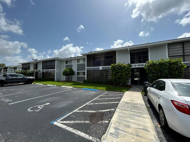9729 Hammocks Blvd 105E, Miami, FL 33196
