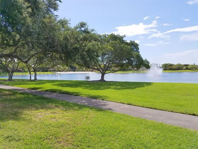 9729 Hammocks Blvd 105E, Miami, FL 33196
