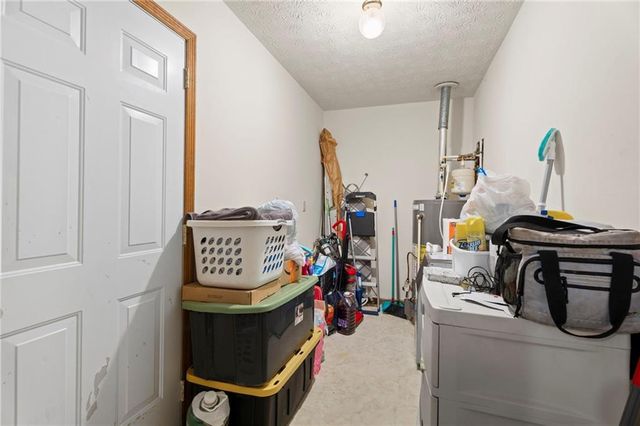 5385 Garvey Drive, Fairburn, GA 30213