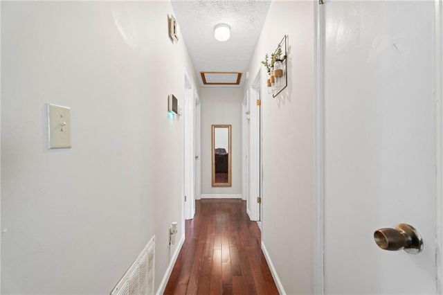 5385 Garvey Drive, Fairburn, GA 30213