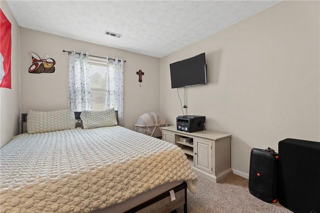 5385 Garvey Drive, Fairburn, GA 30213