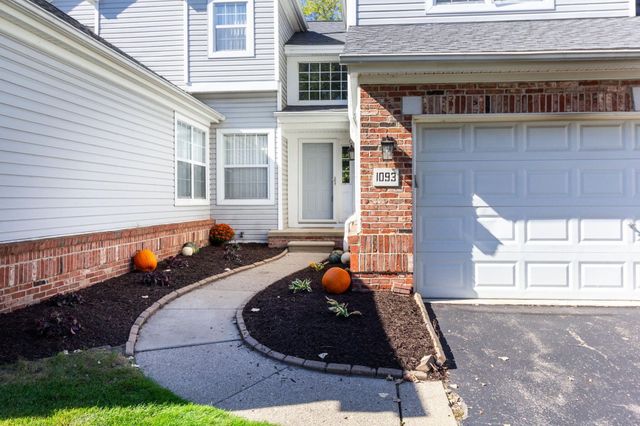 1093 Fairways Blvd Boulevard, Troy, MI 48085