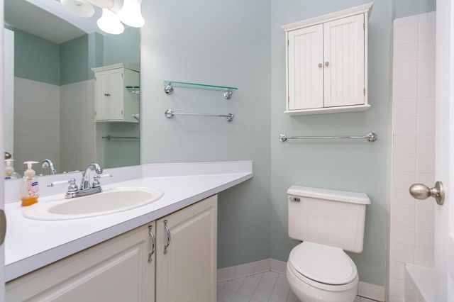 1093 Fairways Blvd Boulevard, Troy, MI 48085