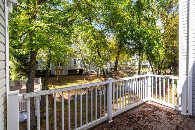 1093 Fairways Blvd Boulevard, Troy, MI 48085