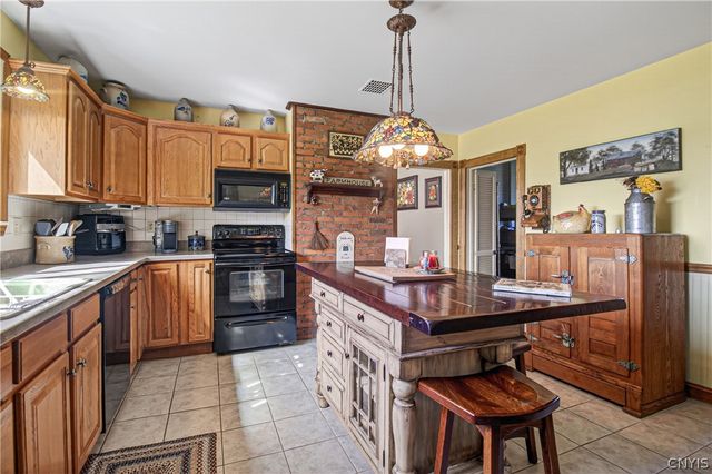10094 Powell Rd, Trenton, NY 13354