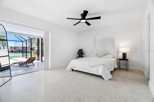 11900 7TH STREET E, Treasure Island, FL 33706