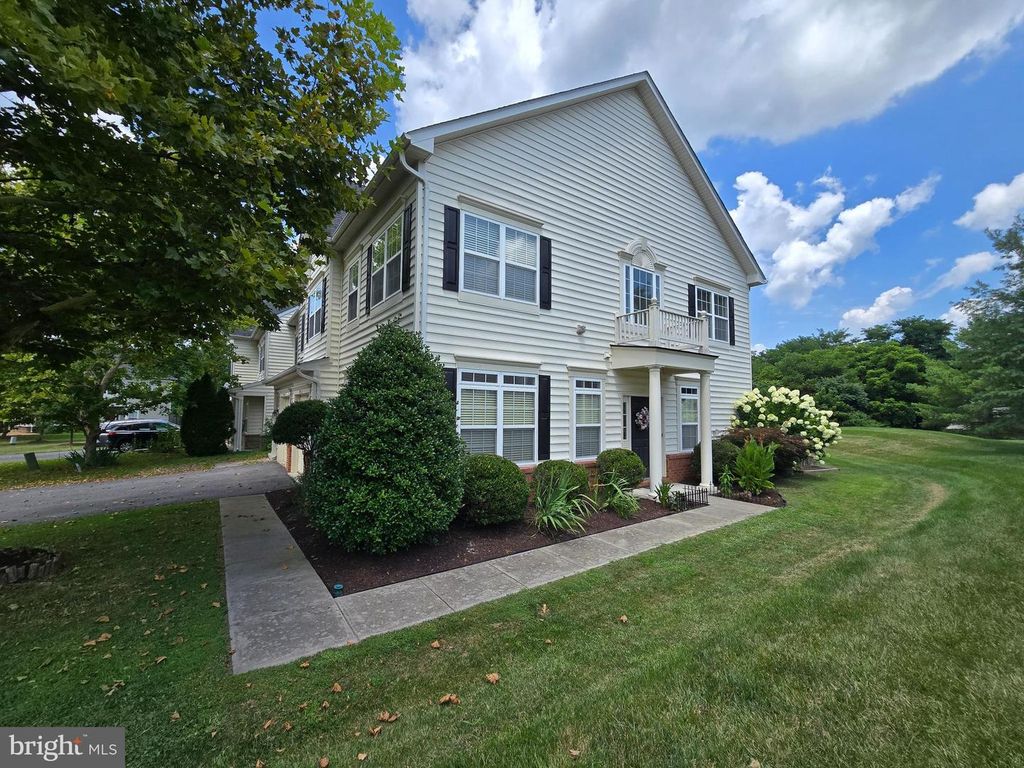 112 CARNOUSTIE LN, Stephens City, VA 22655