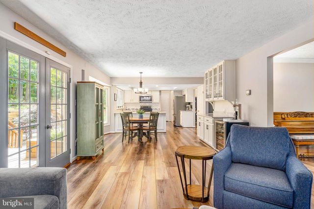 12035 LAKE NEWPORT RD, Reston, VA 20194
