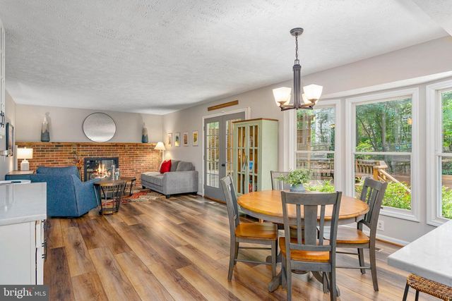 12035 LAKE NEWPORT RD, Reston, VA 20194