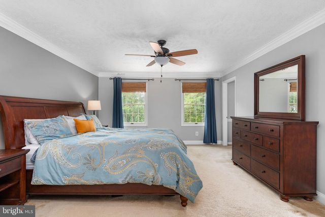 12035 LAKE NEWPORT RD, Reston, VA 20194
