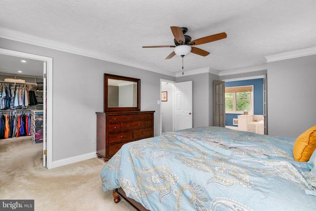 12035 LAKE NEWPORT RD, Reston, VA 20194