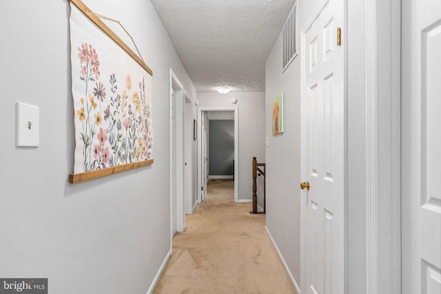 12035 LAKE NEWPORT RD, Reston, VA 20194