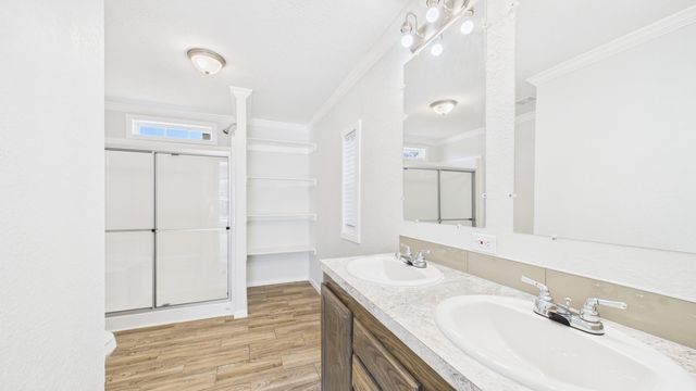 1109 W Waylon Jennings Boulevard, Littlefield, TX 79339