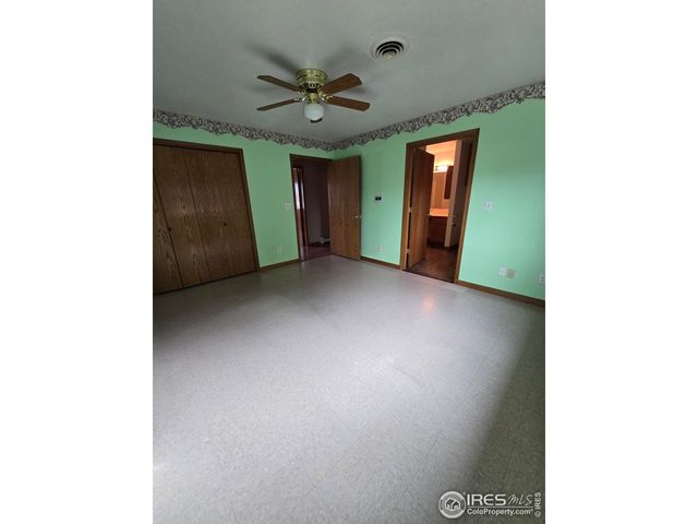 1633 32nd St, Evans, CO 80620